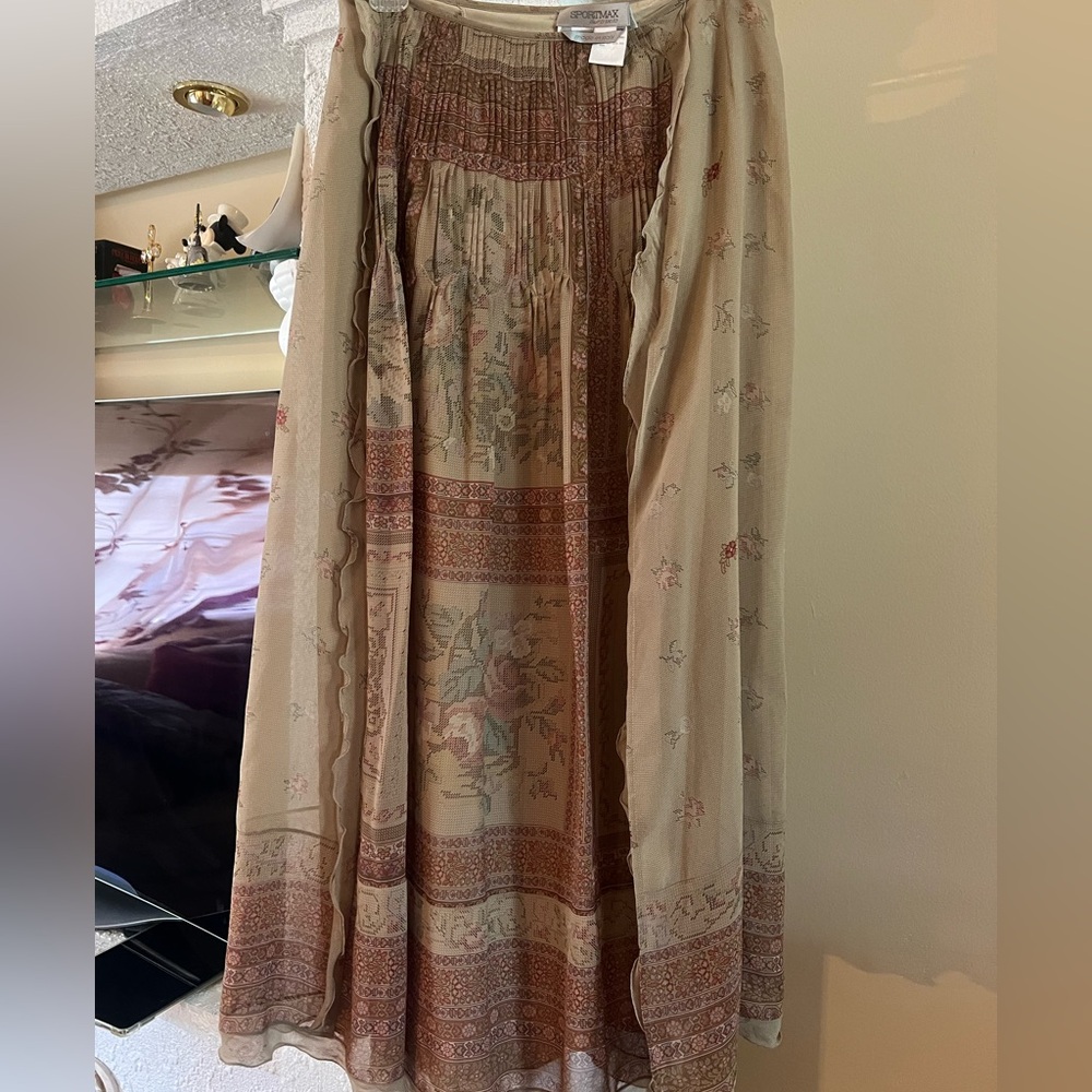 Sportmax Pura Seta 100% silk maxi skirt with a floral and geometric pattern